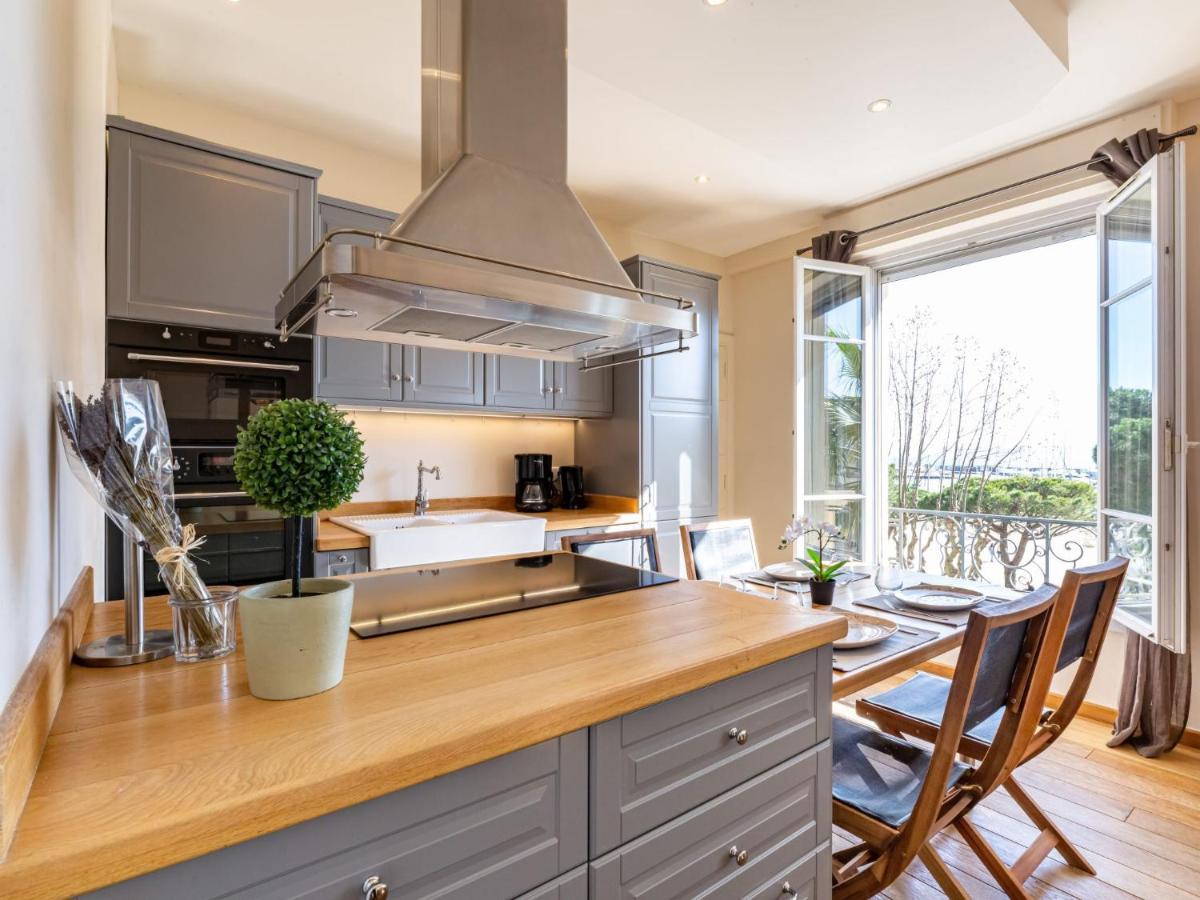 Apartment Les Sirenes By Interhome Sainte-Maxime Eksteriør billede