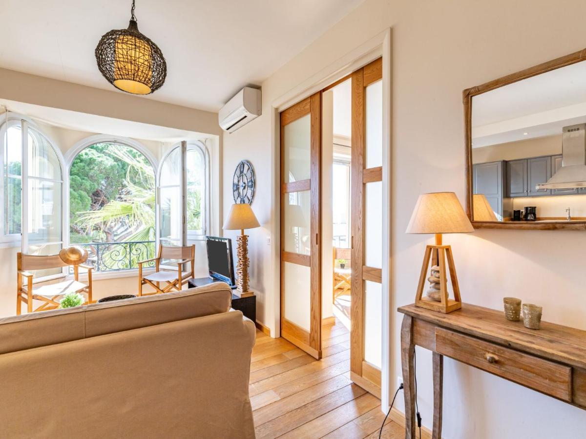 Apartment Les Sirenes By Interhome Sainte-Maxime Eksteriør billede