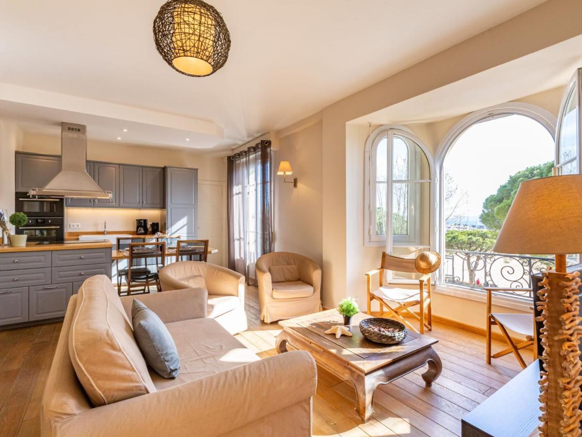 Apartment Les Sirenes By Interhome Sainte-Maxime Eksteriør billede