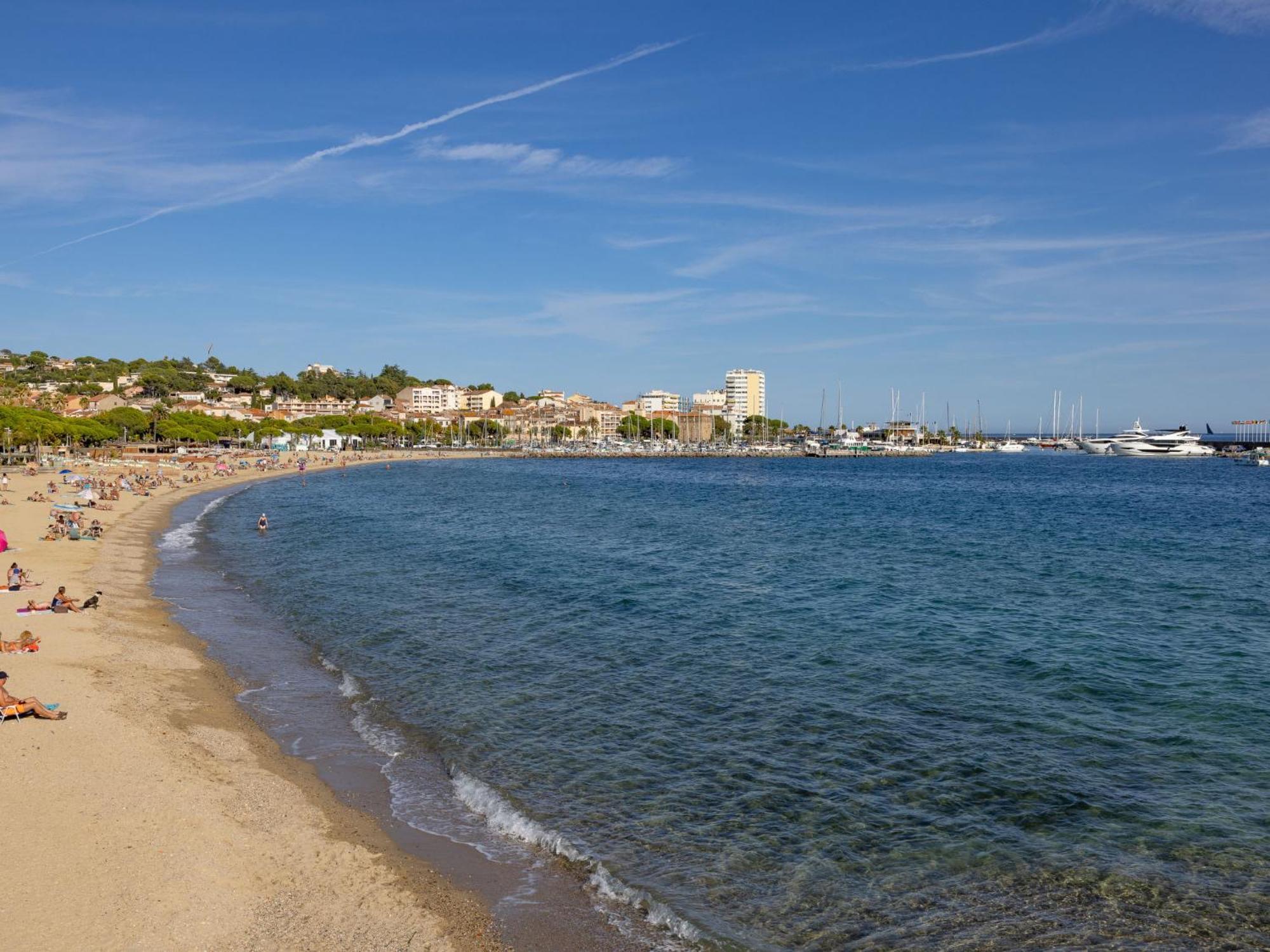 Apartment Les Sirenes By Interhome Sainte-Maxime Eksteriør billede