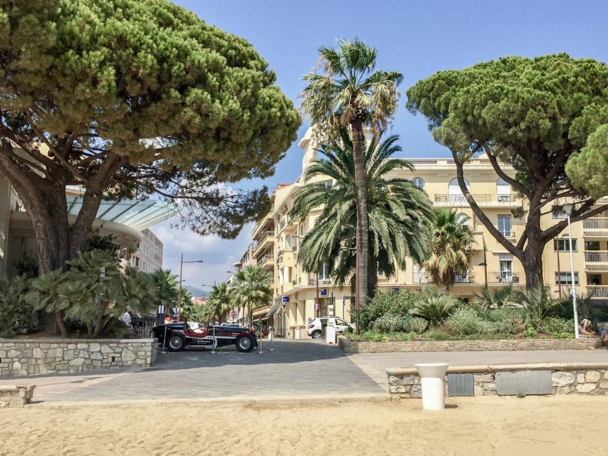 Apartment Les Sirenes By Interhome Sainte-Maxime Eksteriør billede